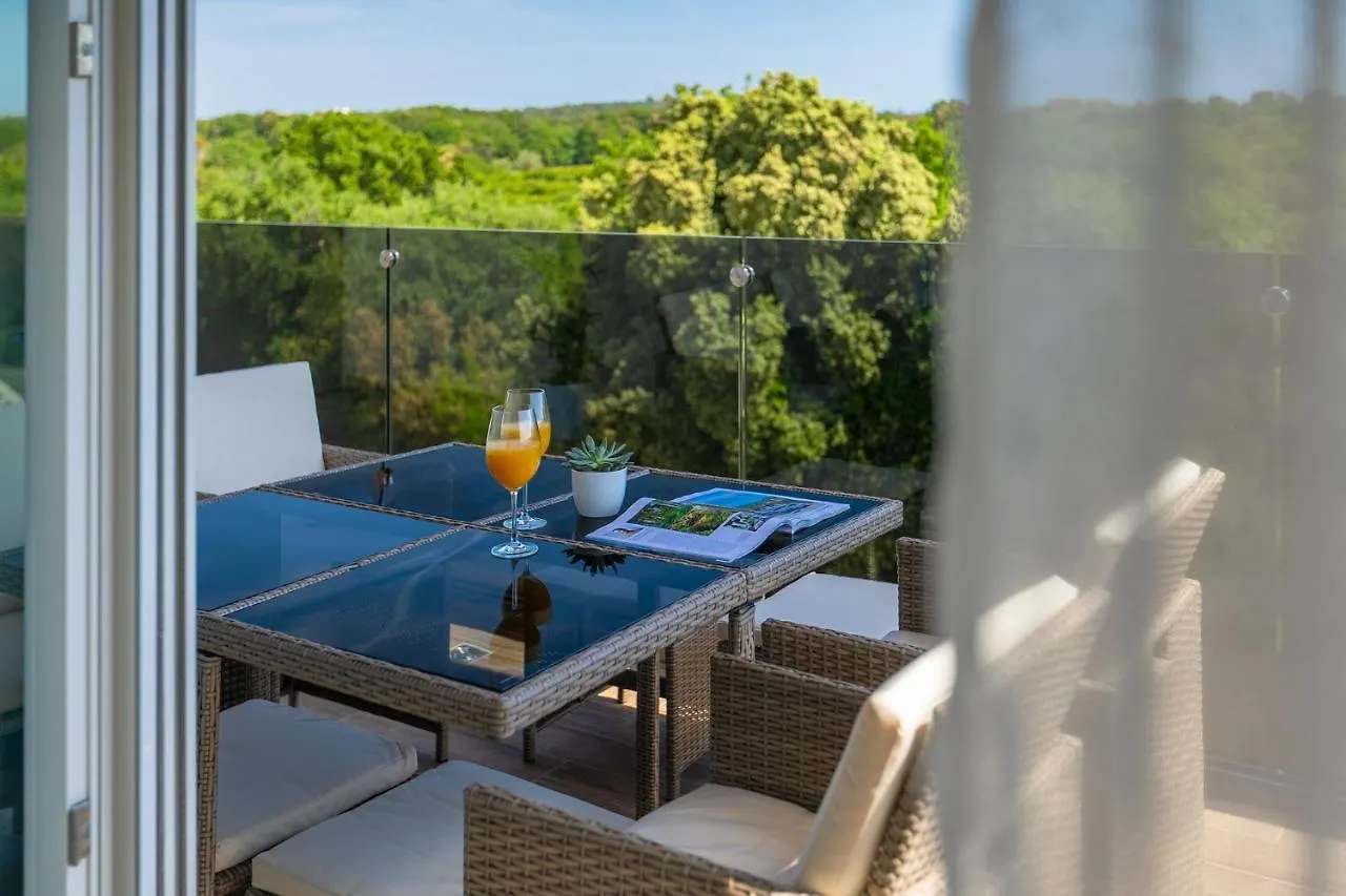 Exclusive Apartments Ellen & Micol-With 3 Free Mountain Bikes Pjescana Uvala