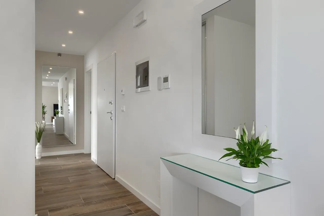 Exclusive Apartments Ellen & Micol-With 3 Free Mountain Bikes Pjescana Uvala